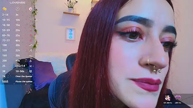 Chat XXX en directo de ViolethRosse