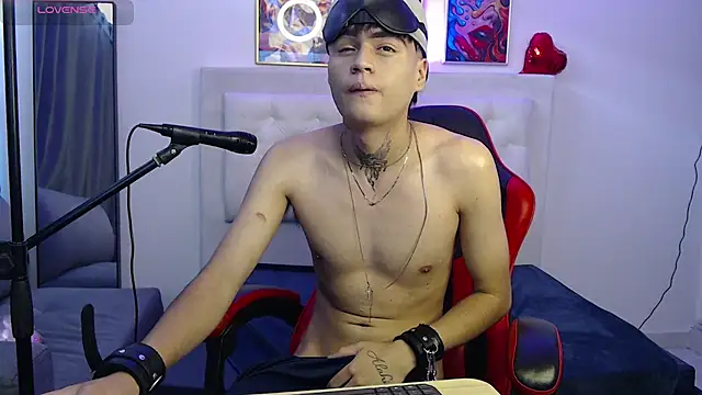 Ninou_14 Live XXX-chat
