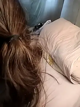 Ann_mikela élő XXX-chatje
