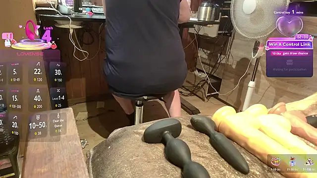 misteryman1956's Live XXX Chat