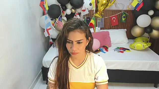 Chatroom XXX en direct de Holly_22