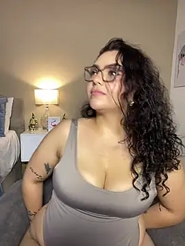 AlmaraRouge Chat XXX in diretta