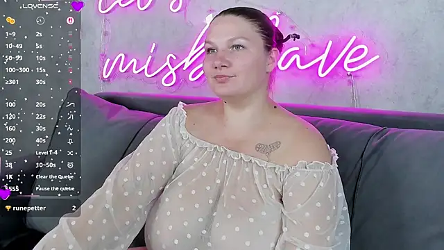 Virginia_Robinson live XXX chat