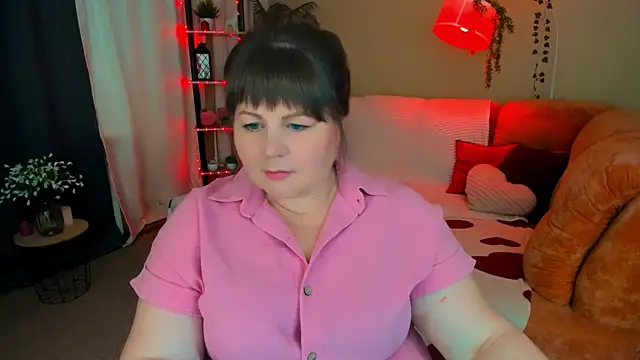 CrystaalStaar Chat XXX live