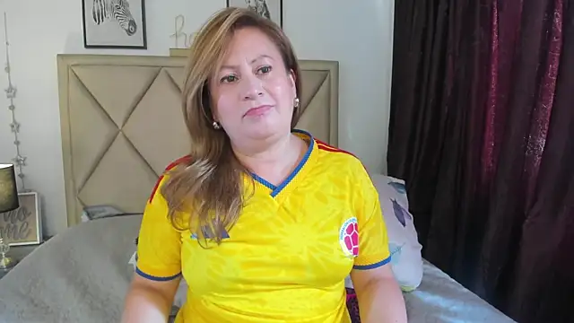 Chat +18 de MonyCassius ao vivo