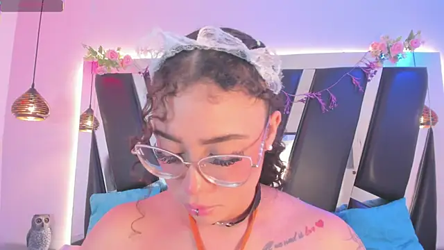 antonelllepiercee Live XXX-Chat