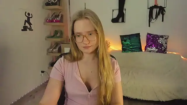 Czat XXX na żywo – NancyHottie