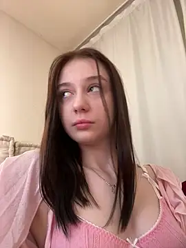 MiraXS' Live XXX Chat