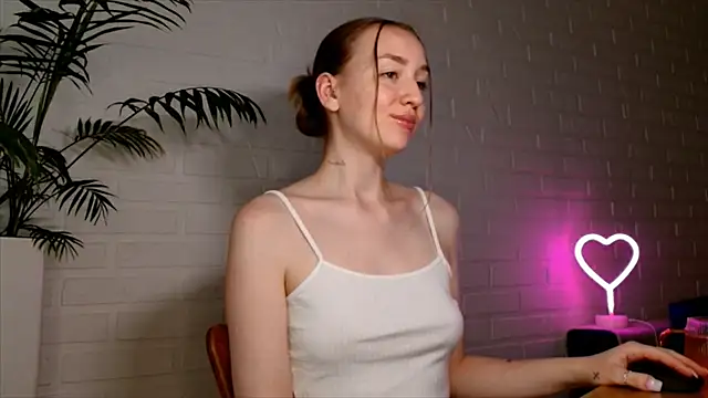 Chat +18 de WhitePrincessLuna ao vivo