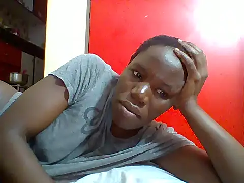 Chatroom XXX en direct de Blacksexyqueen24
