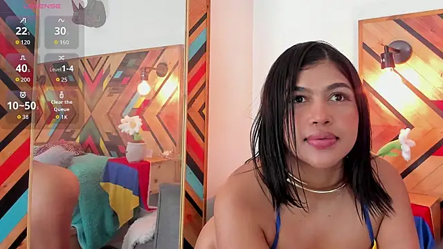 NaiirobiSwan Live XXX Chat