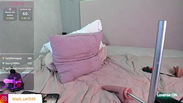 Chat XXX en directo de kittyhardfucks