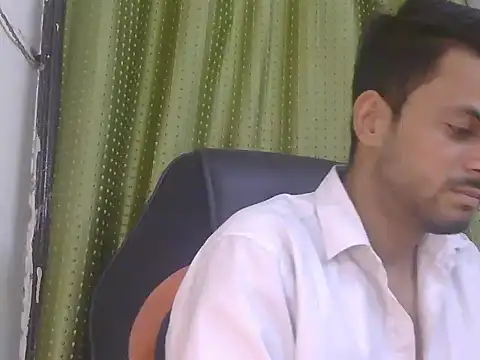 Stubborndesiboy – Live XXX-chat