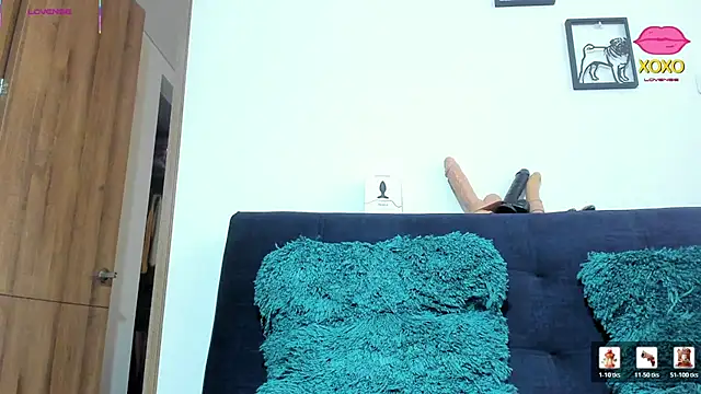 Bessie32 Chat XXX in diretta