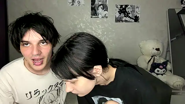 altycouple Adlı Modelin Canlı XXX Sohbeti