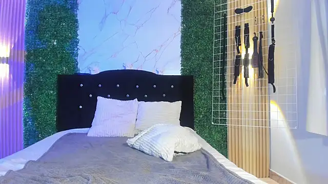 Chat +18 de cococumps ao vivo