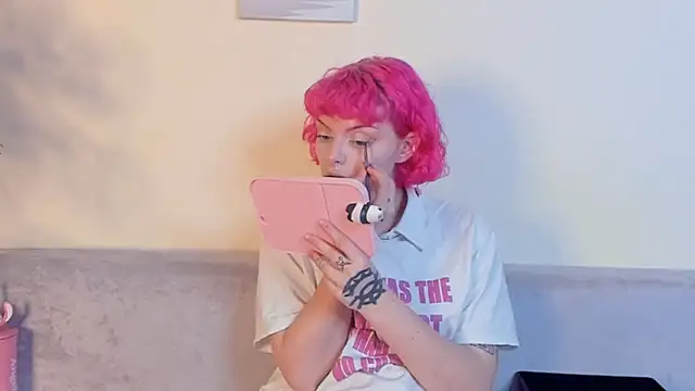 GypsyEmber élő XXX-chatje