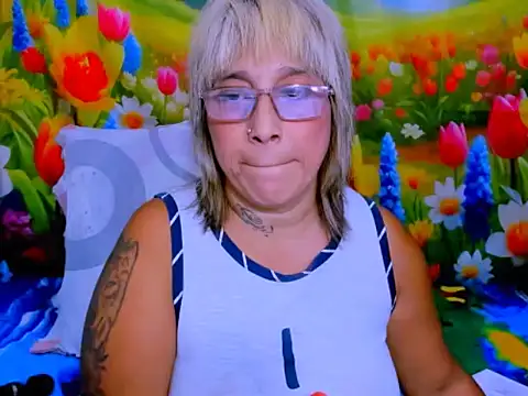 Czat XXX na żywo – indianroxy