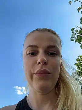 HarrietDart Adlı Modelin Canlı XXX Sohbeti