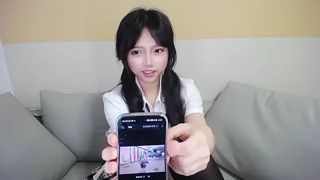 zhen_zhenn Live XXX chat