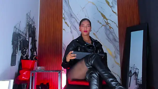 AleshkaStones Chat XXX live