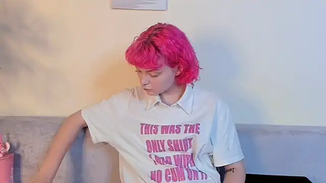 GypsyEmber live XXX chat
