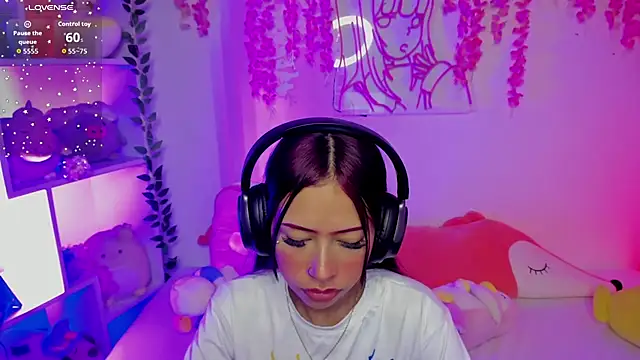 cat_kitty18_ Live XXX-chat