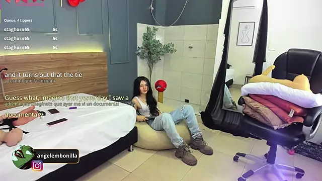 Chat +18 de Fallen_Angel999777 ao vivo