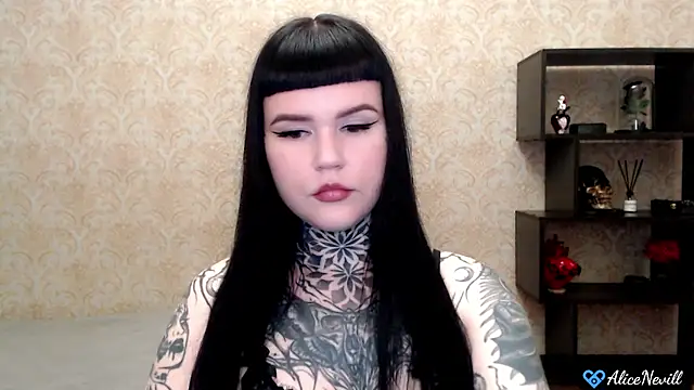 Chat XXX en directo de alicenevill
