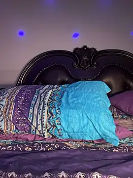RenaThickAss' Webcam Show