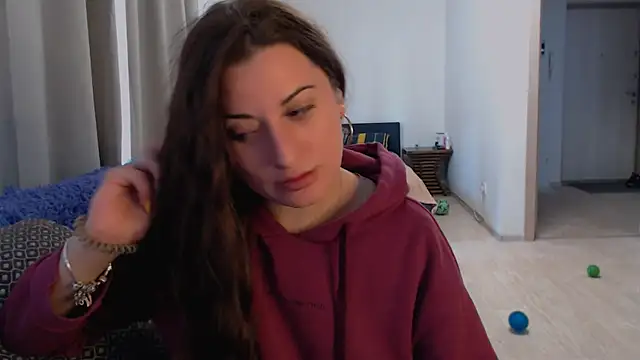 Helen_Adams_ Live XXX Chat