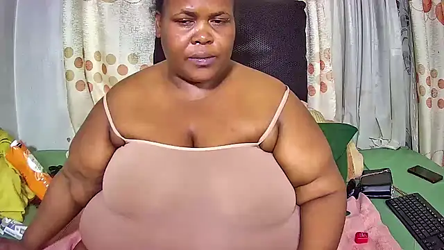 BigBellySlutty Chat XXX live