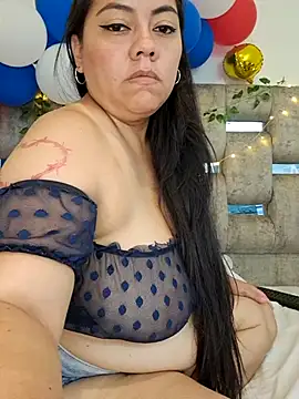 EmmyBellamy Chat XXX in diretta
