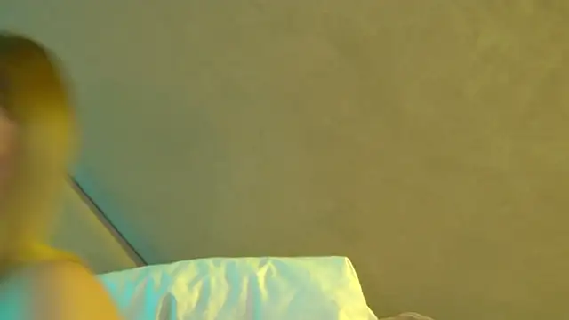 Chat XXX en directo de MilanaBalmain