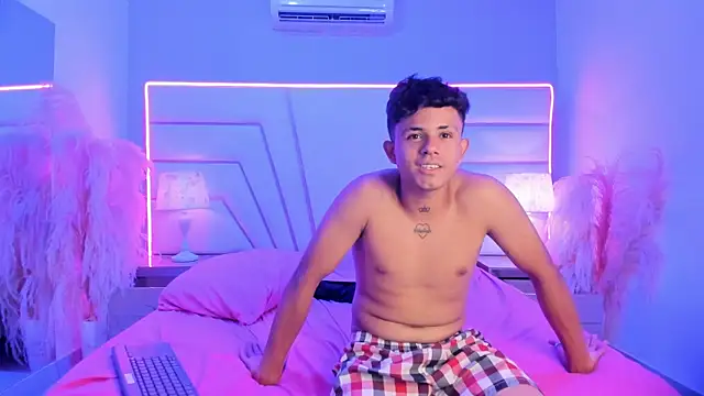 Chat +18 de MariansRouse ao vivo
