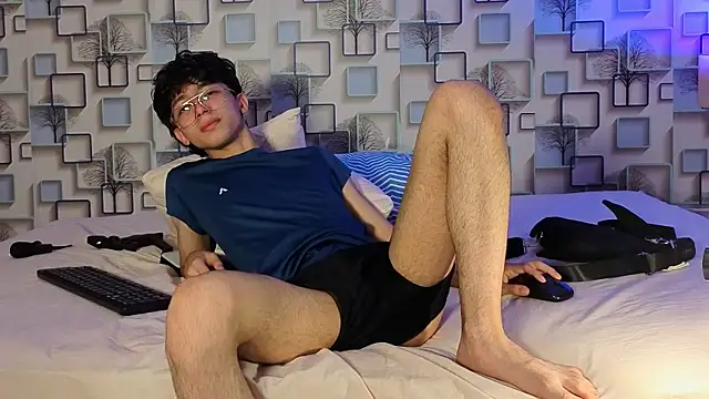 Twink_Sebas7 Webcamshow
