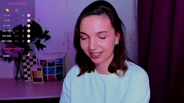 Živý XXX chat KindHazelHere_
