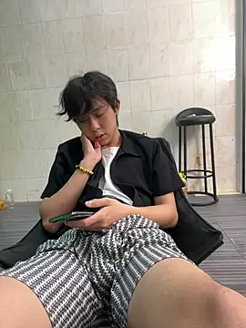 titi-999 在線直播表演