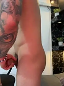XXX chat uživo modela Alexander_ferre