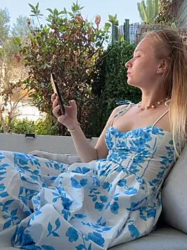 Weettyy Live XXX-Chat