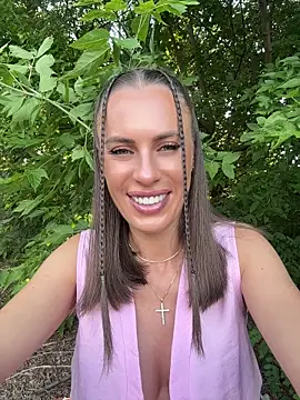 _JessyRey_ Chat XXX in diretta