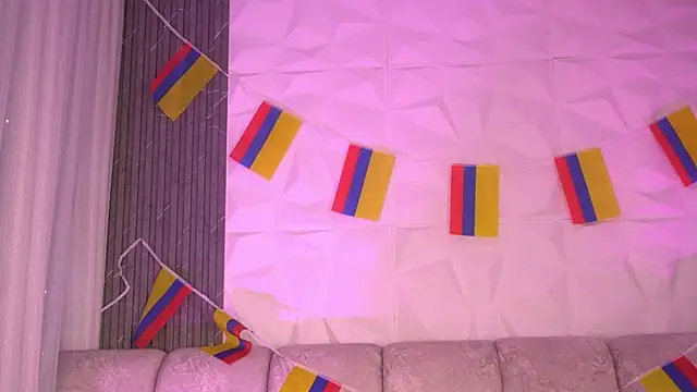 katy_rioss Adlı Modelin Canlı XXX Sohbeti