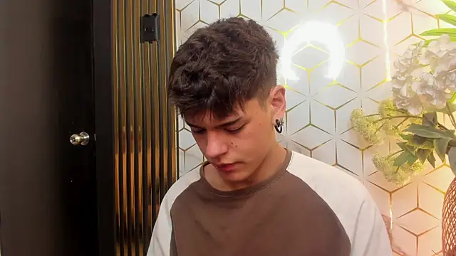 Chat XXX ao vivo de Keff-andrew34