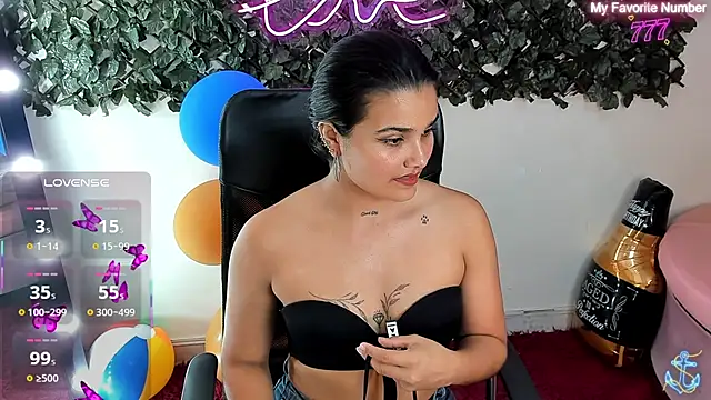 DestinyHills 라이브 XXX 채팅