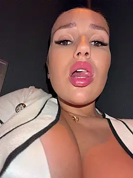 Syka0001 Chat XXX live