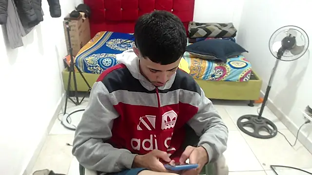 Jairito_989 라이브 XXX 채팅