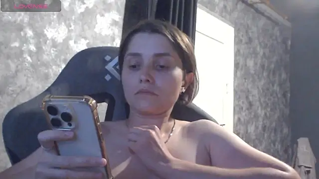 Chat XXX Live _lola1224_