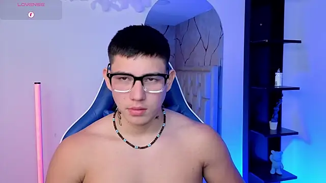 JamesCr_n Live XXX chat