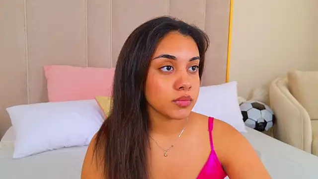 Luna_Cortier – Live XXX-chat