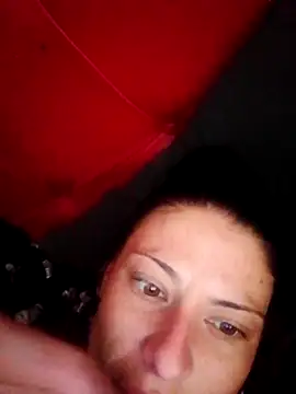 Hildaqii's Live XXX Chat